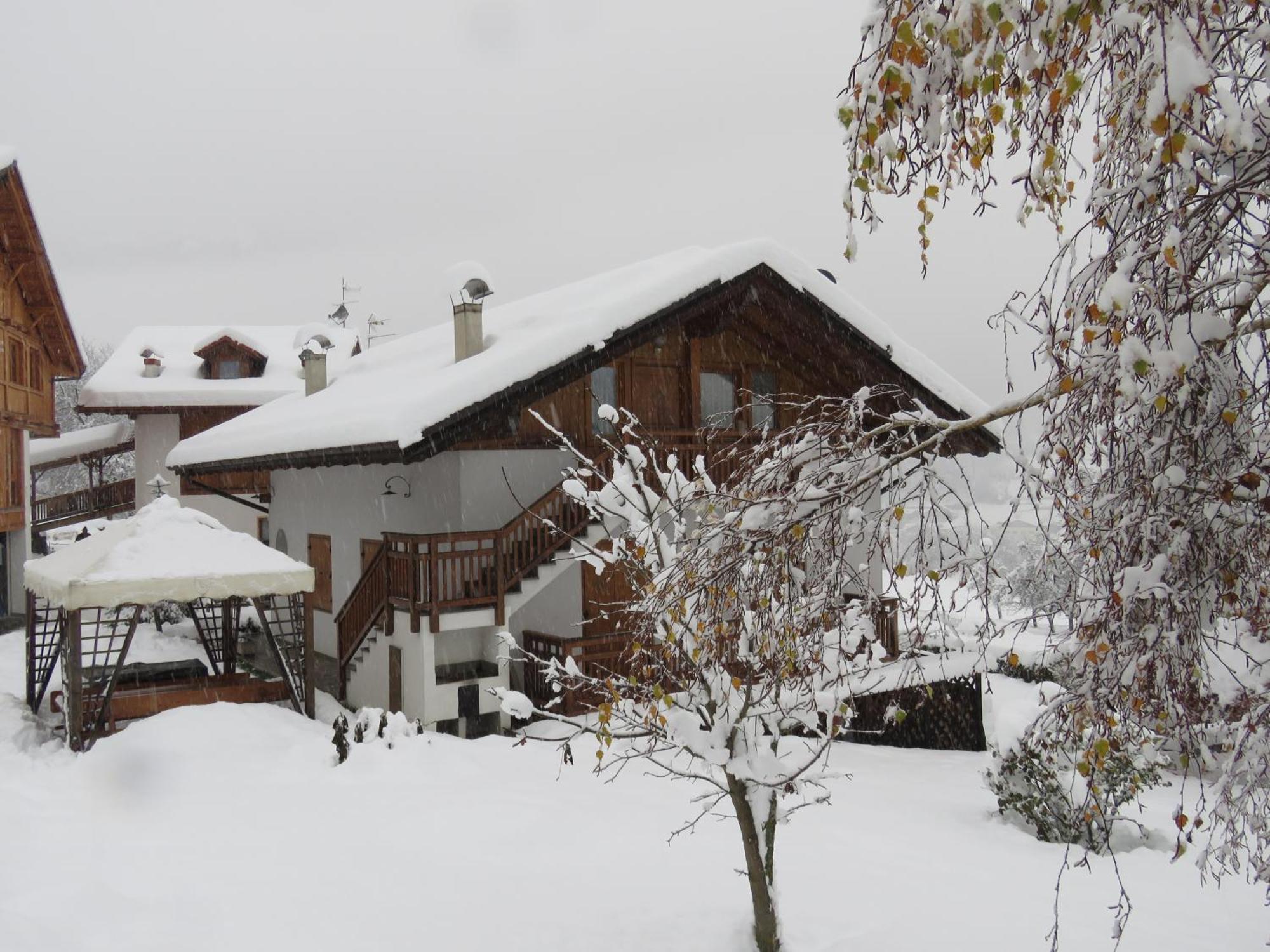 كوميزادورا Villetta Val Di Sole المظهر الخارجي الصورة